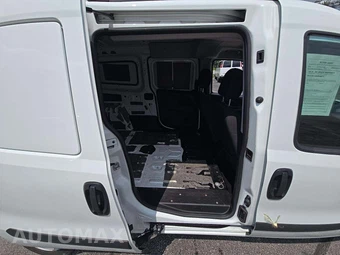 2022 Ram ProMaster City Cargo Van Tradesman 122.4" WB - miniatura 13