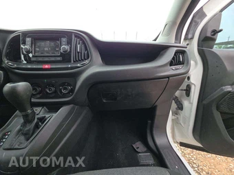2022 Ram ProMaster City Cargo Van Tradesman 122.4" WB - miniatura 16