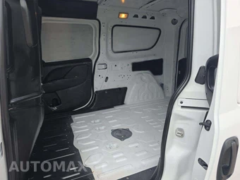 2022 Ram ProMaster City Cargo Van Tradesman 122.4" WB - miniatura 13