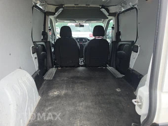 2022 Ram ProMaster City Cargo Van Tradesman 122.4" WB - miniatura 17