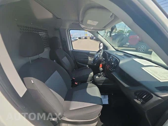 2022 Ram ProMaster City Wagon Minivan 122.4" WB - miniatura 18