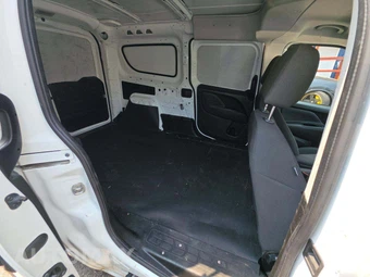 2022 Ram ProMaster City Wagon Minivan 122.4" WB - miniatura 16