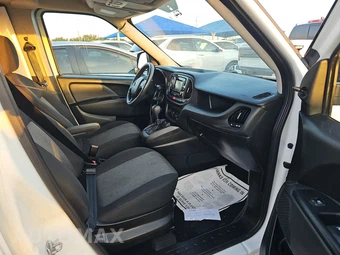 2022 Ram ProMaster City Wagon Minivan 122.4" WB - miniatura 8