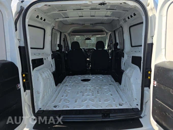 2022 Ram ProMaster City Wagon Minivan 122.4" WB - miniatura 14