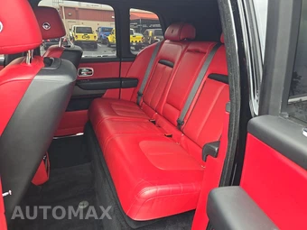 2022 Rolls-Royce Cullinan – miniatura 13