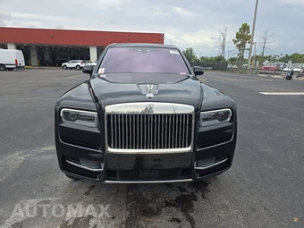 2022 Rolls-Royce Cullinan – miniatura 2