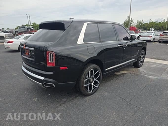 2022 Rolls-Royce Cullinan – miniatura 4