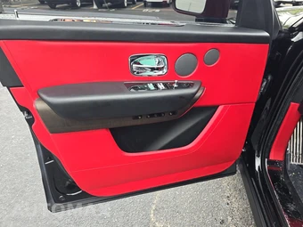 2022 Rolls-Royce Cullinan – miniatura 9