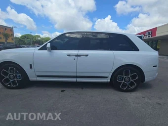 2022 Rolls-Royce Cullinan – miniatura 3