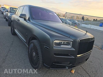 2022 Rolls-Royce Cullinan – miniatura 3