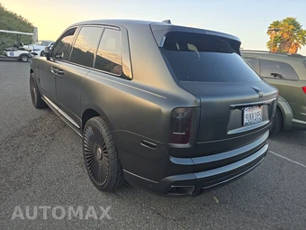 2022 Rolls-Royce Cullinan – miniatura 6