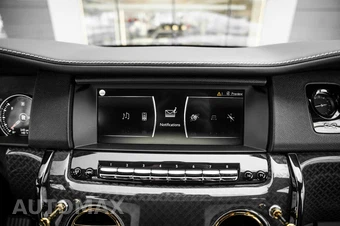 2022 Rolls-Royce Cullinan - miniatura 30