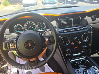 2022 Rolls-Royce Cullinan – miniatura 10