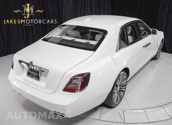 2022 Rolls-Royce Ghost - miniatura 12