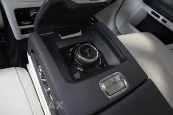 2022 Rolls-Royce Ghost - miniatura 49