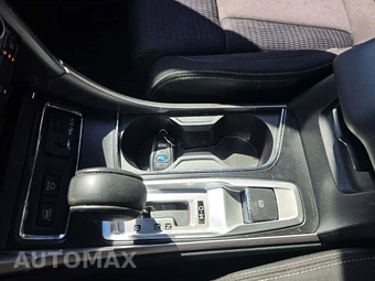 2022 Subaru Ascent Premium 7-Passenger - miniatura 8