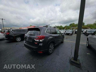 2022 Subaru Forester Limited - miniatura 3
