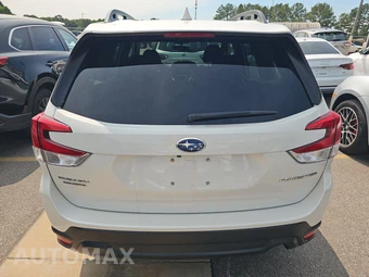 2022 Subaru Forester Premium - miniatura 5