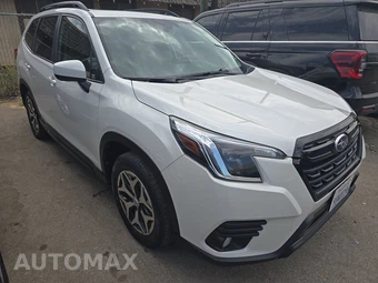 2022 Subaru Forester Premium - miniatura 3