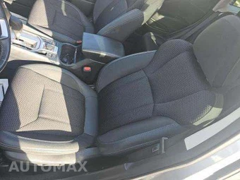2022 Subaru Forester Premium - miniatura 7