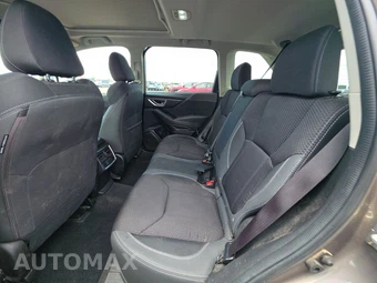 2022 Subaru Forester Premium - miniatura 13