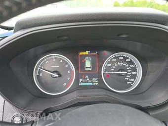 2022 Subaru Forester Premium - miniatura 9