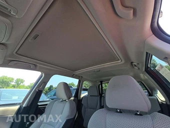 2022 Subaru Forester Premium - miniatura 11