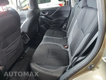 2022 Subaru Forester Premium – miniatura 13