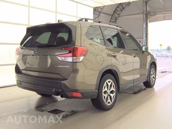 2022 Subaru Forester Premium – miniatura 4