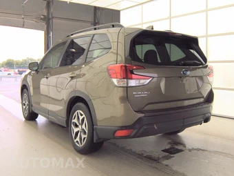 2022 Subaru Forester Premium – miniatura 6