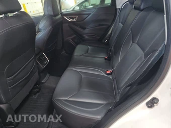 2022 Subaru Forester Touring - miniatura 13