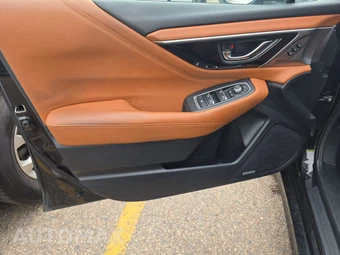 2022 Subaru Legacy Touring XT – miniatura 9