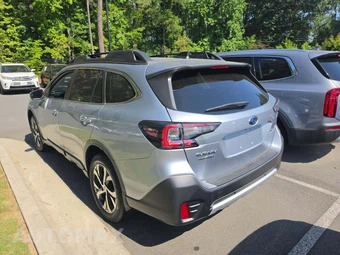 2022 Subaru Outback Limited - miniatura 2