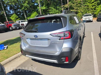 2022 Subaru Outback Limited - miniatura 3