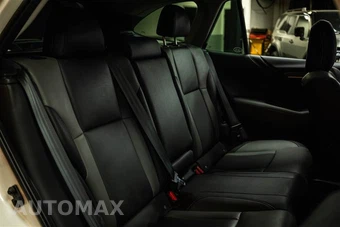 2022 Subaru Outback Onyx Edition XT - miniatura 12