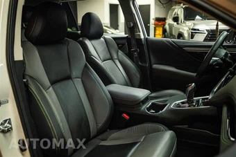 2022 Subaru Outback Onyx Edition XT - miniatura 15