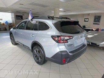 2022 Subaru Outback Onyx Edition XT - miniatura 2