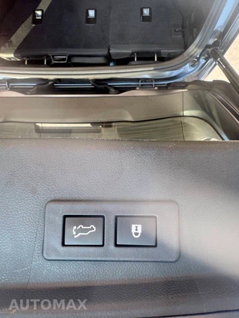2022 Subaru Outback Onyx Edition XT - miniatura 16