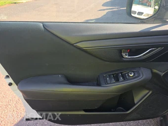 2022 Subaru Outback Premium – miniatura 9