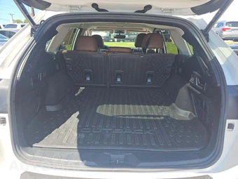 2022 Subaru Outback Touring XT - miniatura 11