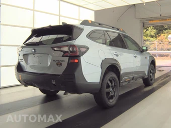 2022 Subaru Outback Wilderness - miniatura 4