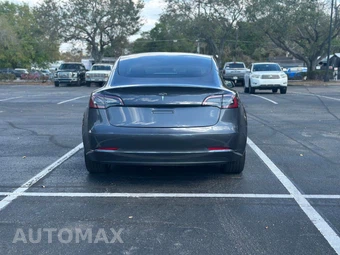 2022 Tesla Model 3 Long Range – miniatura 7