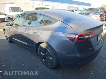 2022 Tesla Model 3 Long Range - miniatura 2