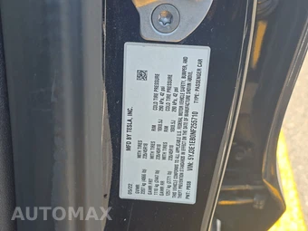 2022 Tesla Model 3 Long Range – miniatura 14
