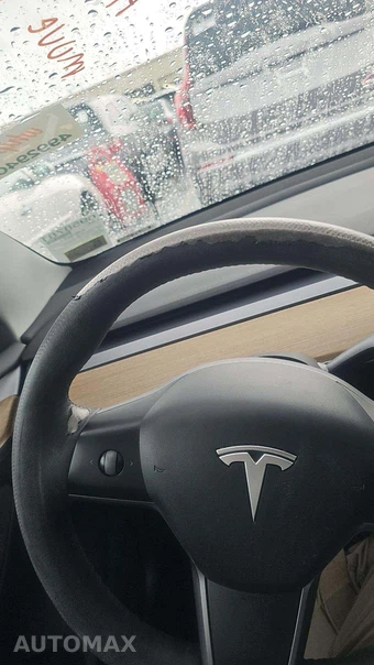 2022 Tesla Model 3 Long Range – miniatura 23