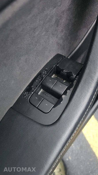 2022 Tesla Model 3 Long Range – miniatura 25
