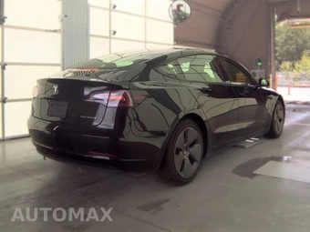 2022 Tesla Model 3 Long Range – miniatura 4