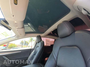 2022 Tesla Model 3 Long Range - miniatura 8