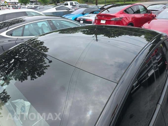 2022 Tesla Model 3 Long Range - miniatura 12