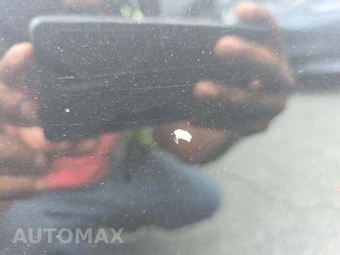 2022 Tesla Model 3 Long Range - miniatura 28